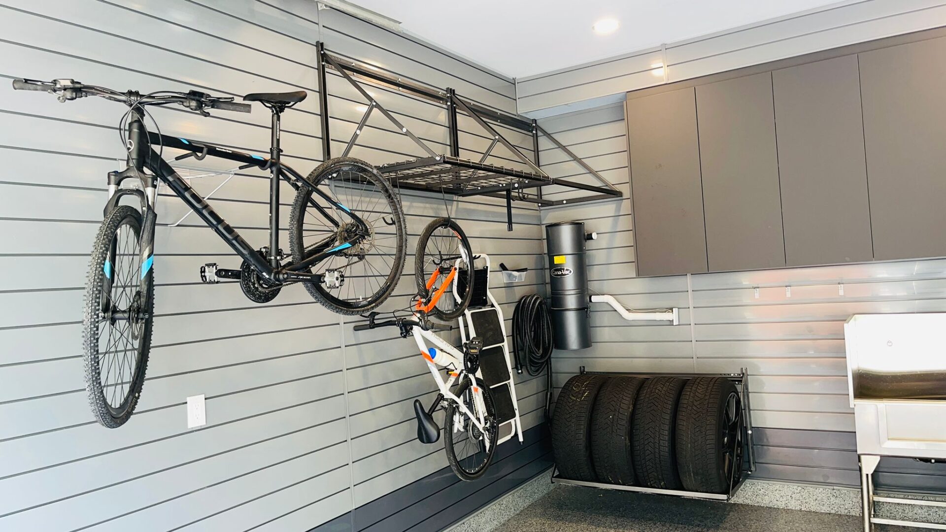 Maximize Storage with Hook & Rack Systems